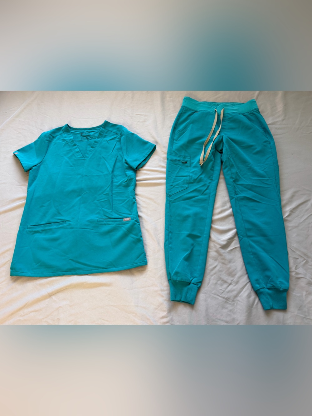 Figs Women's Teal Scrub Casma Top and Zamora Jogger Pants Scrub Set